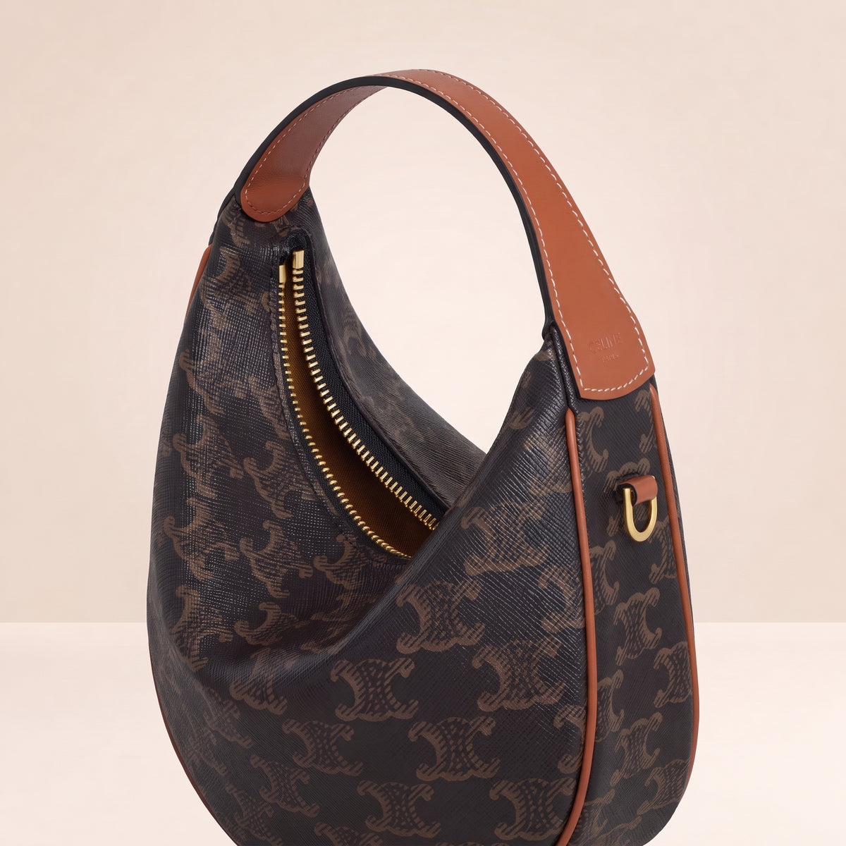 Teen Celine Lulu IN Toile Triomphe
