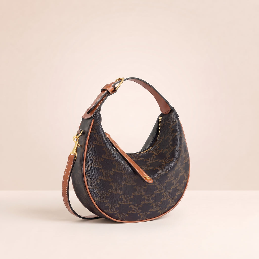 Teen Celine Lulu IN Toile Triomphe